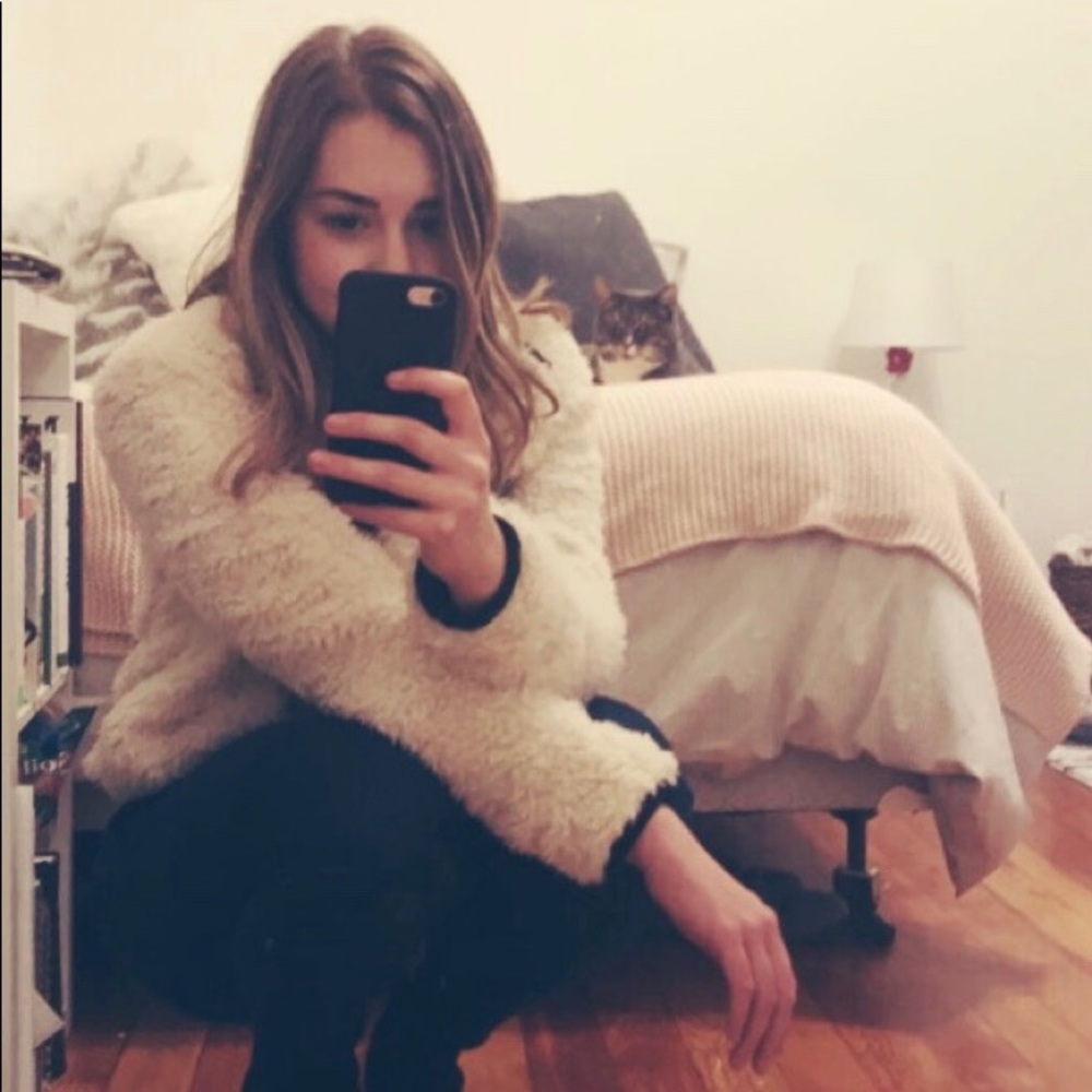 Meet your Posher, Jade